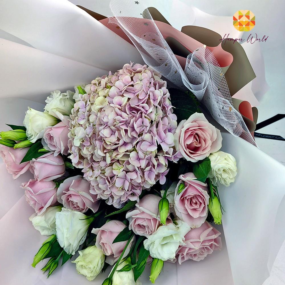 Hamper World Flower Bouquet